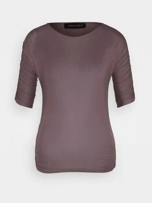 T-shirt z nadrukiem Anna Field