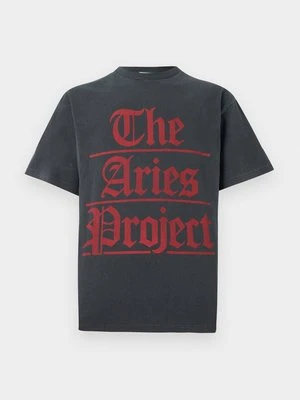 T-shirt z nadrukiem Aries