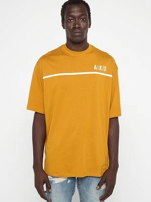 T-shirt z nadrukiem Armani Exchange