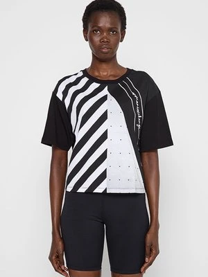 T-shirt z nadrukiem Armani Exchange