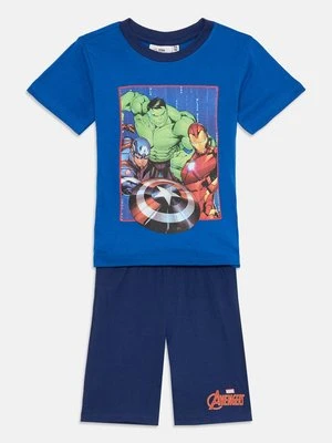 T-shirt z nadrukiem Avengers