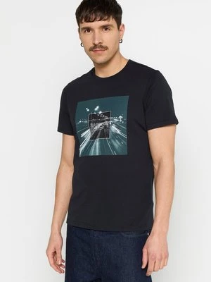 T-shirt z nadrukiem Barbour International