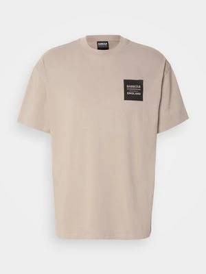 T-shirt z nadrukiem Barbour International