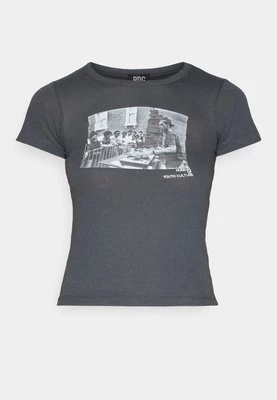 T-shirt z nadrukiem BDG Urban Outfitters