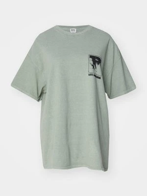 T-shirt z nadrukiem BDG Urban Outfitters