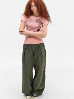 T-shirt z nadrukiem BDG Urban Outfitters różowy