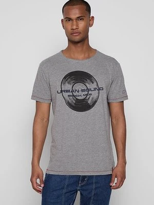 T-shirt z nadrukiem Bench