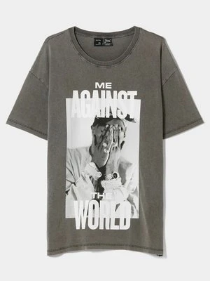 T-shirt z nadrukiem Bershka