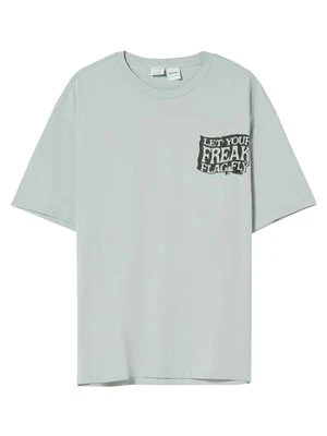 T-shirt z nadrukiem Bershka