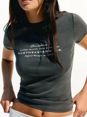 T-shirt z nadrukiem Bershka