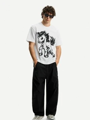 Zdjęcie produktu T-shirt z nadrukiem Bershka biały