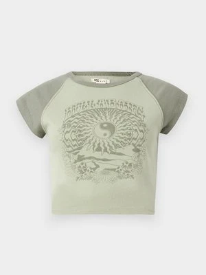 T-shirt z nadrukiem Billabong