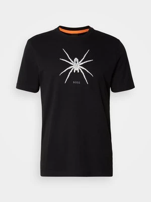 T-shirt z nadrukiem Boss