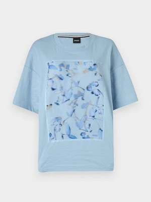 T-shirt z nadrukiem Boss