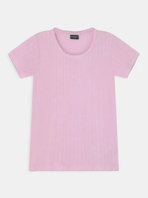 T-shirt z nadrukiem Bruuns Bazaar