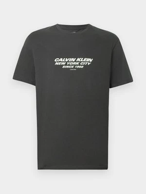 T-shirt z nadrukiem Calvin Klein