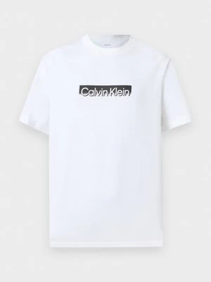 T-shirt basic Calvin Klein biały