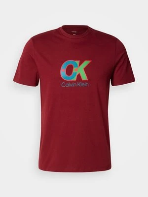 T-shirt z nadrukiem Calvin Klein