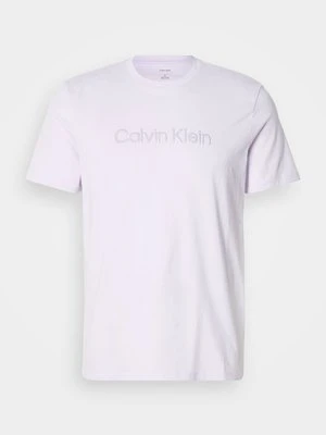 T-shirt z nadrukiem Calvin Klein jasnoróżowy
