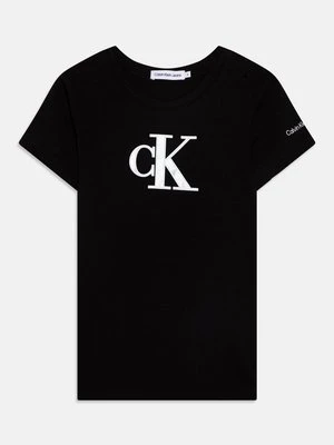 T-shirt z nadrukiem Calvin Klein Jeans