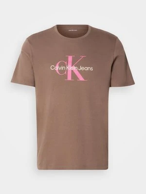 T-shirt z nadrukiem Calvin Klein Jeans