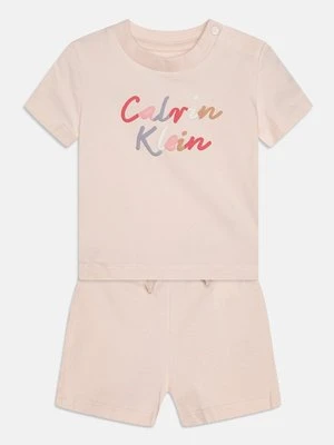 T-shirt z nadrukiem Calvin Klein Jeans
