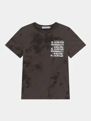 T-shirt z nadrukiem Calvin Klein Jeans