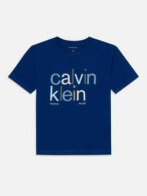 T-shirt z nadrukiem Calvin Klein Jeans