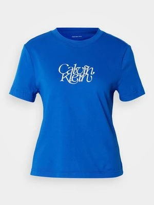 Zdjęcie produktu T-shirt z nadrukiem Calvin Klein Jeans niebieski