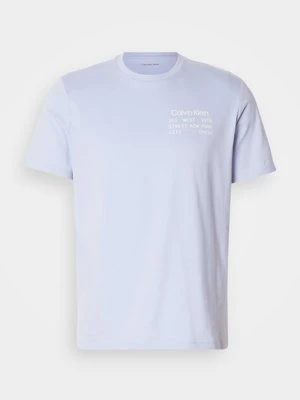 T-shirt z nadrukiem Calvin Klein Jeans jasnoniebieski