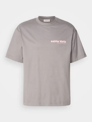 Zdjęcie produktu T-shirt z nadrukiem Calvin Klein Jeans szary