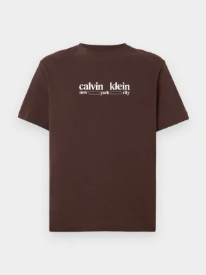 T-shirt z nadrukiem Calvin Klein Jeans ciemnobrązowy
