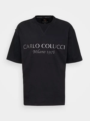 T-shirt z nadrukiem carlo colucci