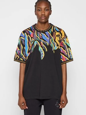 T-shirt z nadrukiem carlo colucci
