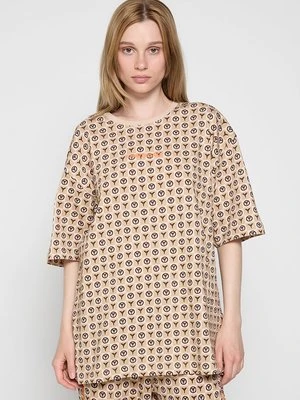 T-shirt z nadrukiem carlo colucci