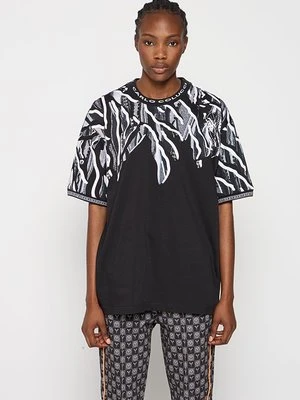 T-shirt z nadrukiem carlo colucci