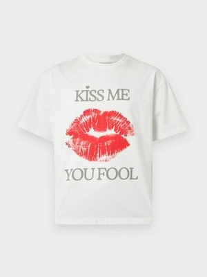 T-shirt z nadrukiem Carne Bollente