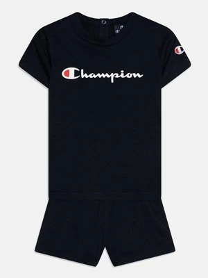 T-shirt z nadrukiem Champion