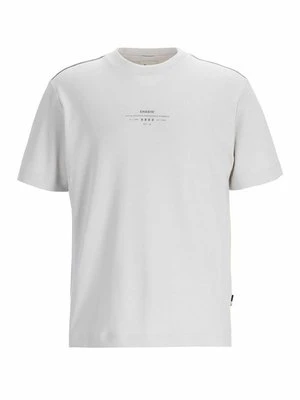 T-shirt z nadrukiem CHASIN'