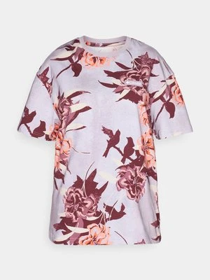 T-shirt z nadrukiem Columbia