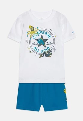 T-shirt z nadrukiem Converse