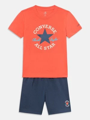 T-shirt z nadrukiem Converse