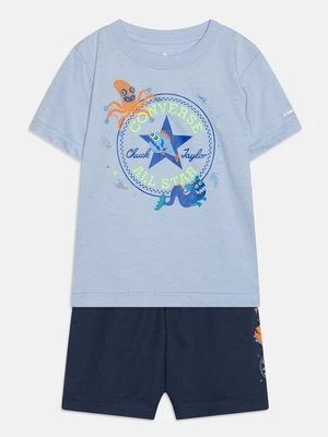 T-shirt z nadrukiem Converse granatowy