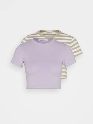 T-shirt z nadrukiem Cotton On