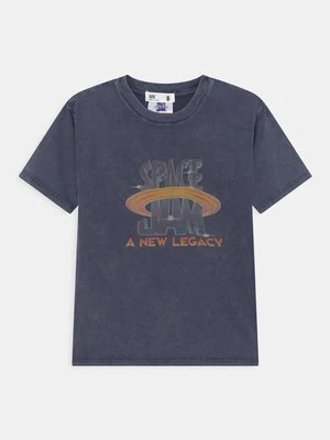 T-shirt z nadrukiem Cotton On