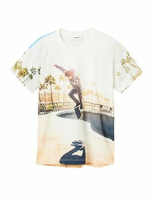 T-shirt z nadrukiem Desigual