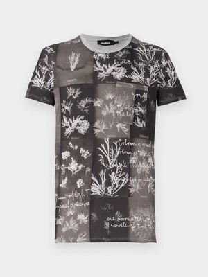 T-shirt z nadrukiem Desigual