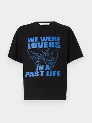 T-shirt z nadrukiem Dhruv Kapoor