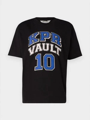 T-shirt z nadrukiem Dhruv Kapoor