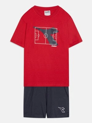 T-shirt z nadrukiem Diadora